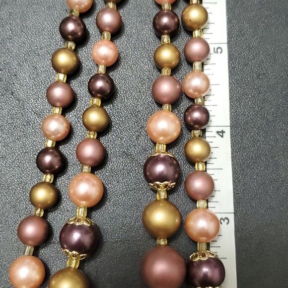 Vintage double strand beaded necklace - Picture 9 of 12